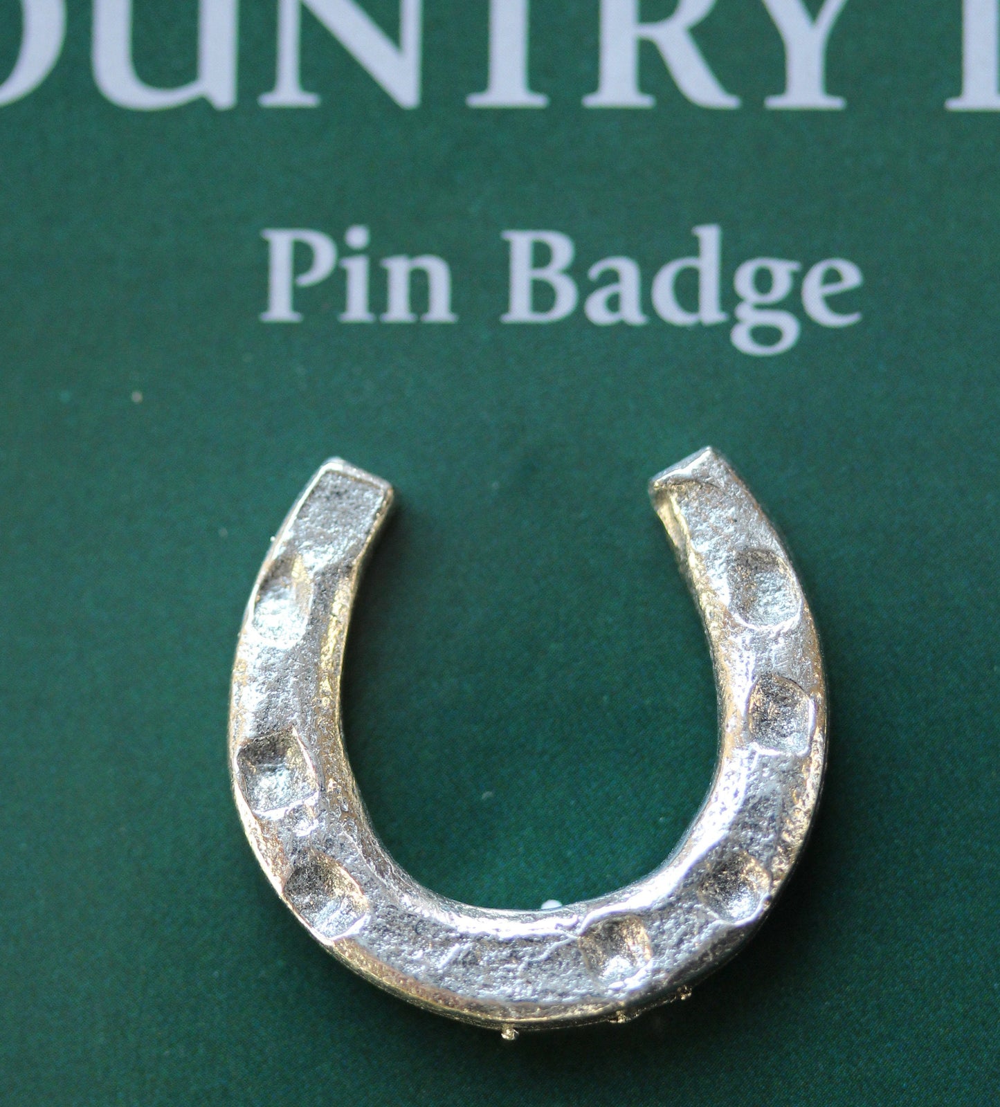 Horseshoe Pin Badge - Pewter, Country Life (20mm long) *[CLHSPPIN]