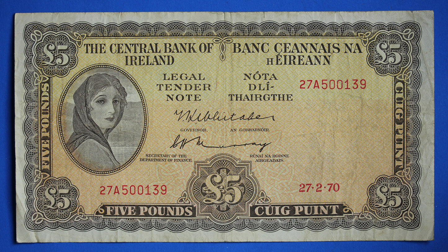 1970 Central Bank of Ireland, Five Pound, Five Punt Irish EIRE Lady Lavery banknote [R09/24 28390]