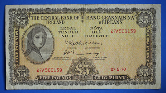 1970 Central Bank of Ireland, Five Pound, Five Punt Irish EIRE Lady Lavery banknote [R09/24 28390]
