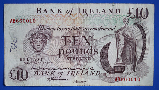 1984 Bank of Ireland, Northern Ireland, Ten pound, 10 pound, Harrison Prefix "AB 660010" banknote   [R10/24 28124]
