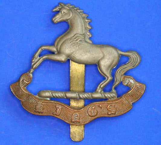 British Army Militaria World War 2 - WW2 King's Regiment Cap Badge Bi Metal  [R11/24 28830]
