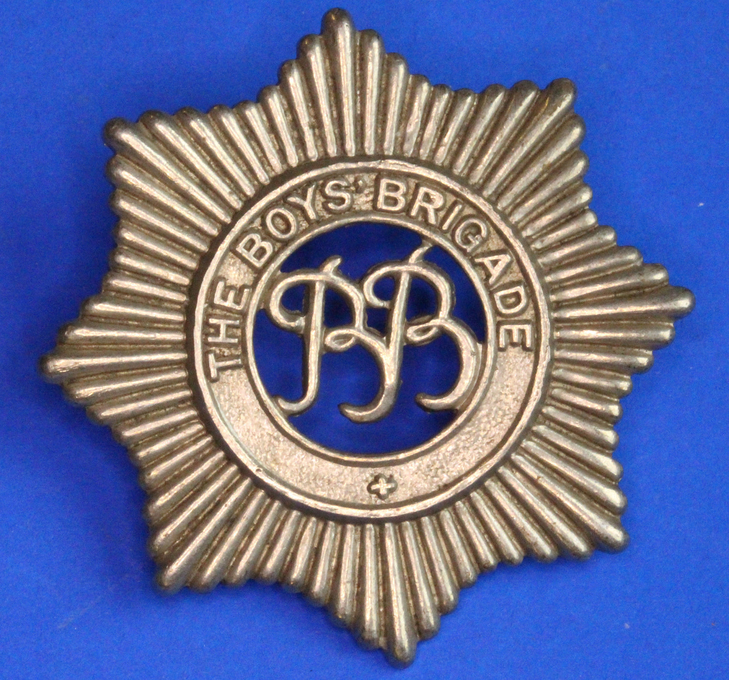 The Boys Brigade field service cap badge 1927 to 1970    [R03/25 29731]