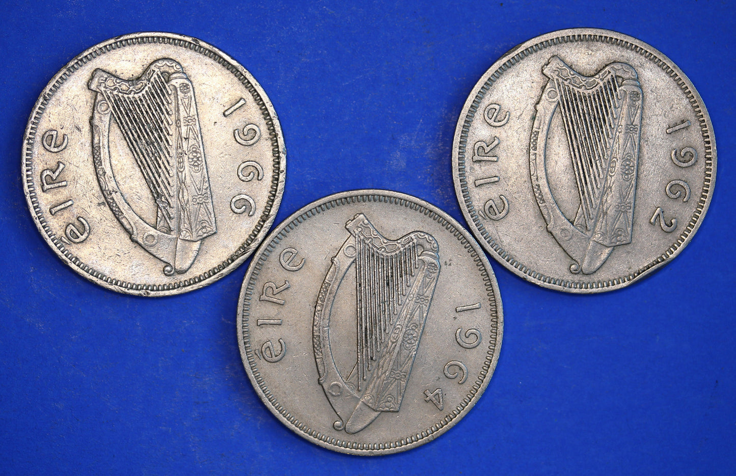 GENUINE 3 Irish florins /two shillings Ireland EIRE coins, Salmon, various dates [R03/25 29774]