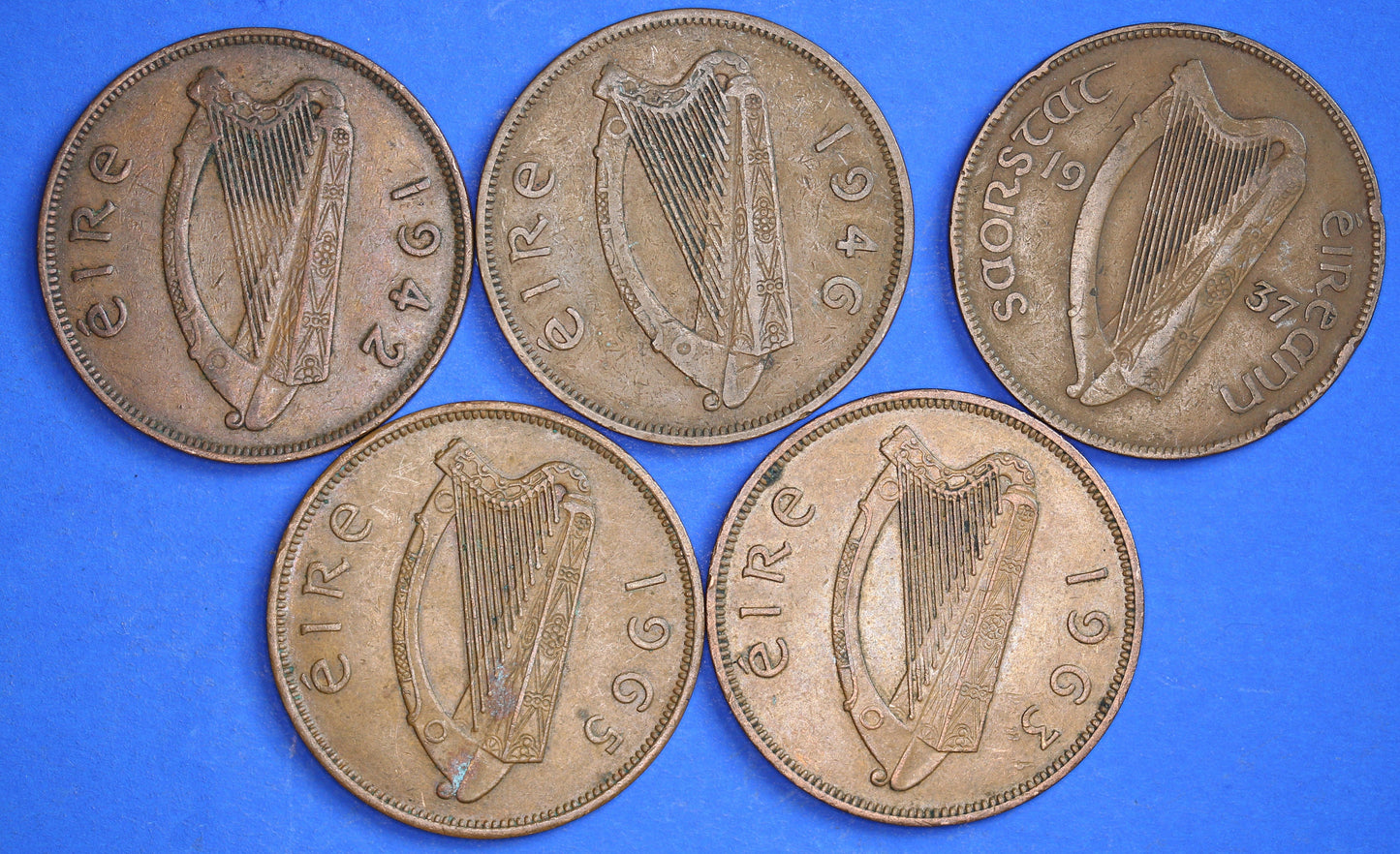 GENUINE Collection Irish Penny 1d EIRE Ireland coins, Hen with chicks, different dates [R04/25 29900]