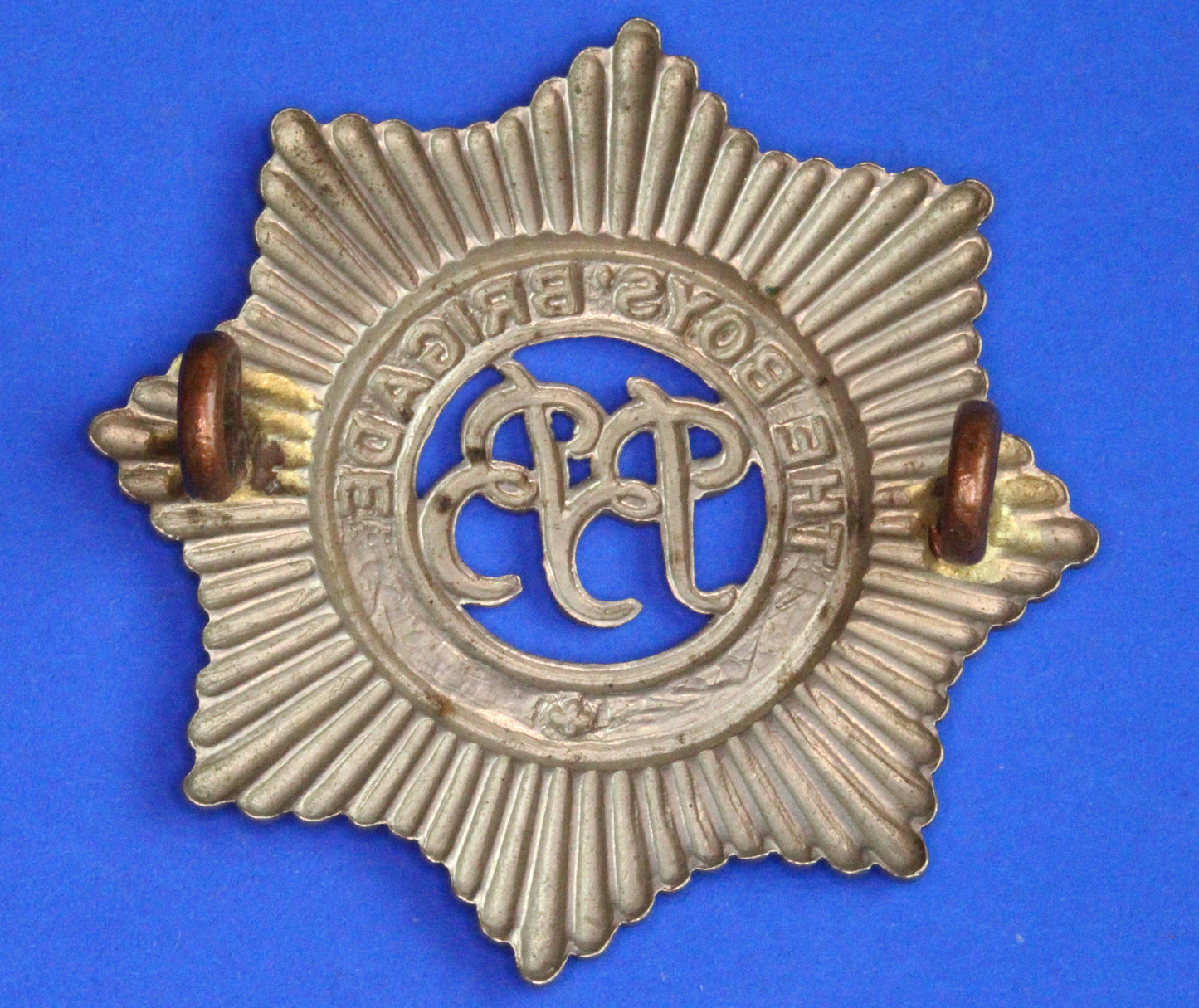 The Boys Brigade field service cap badge 1927 to 1970    [R05/25 29728]