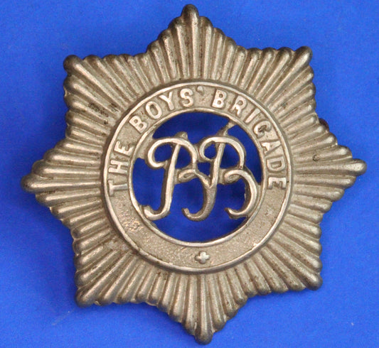 The Boys Brigade field service cap badge 1927 to 1970    [R05/25 29730]