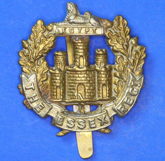 British Army Militaria - WW1 The Essex Regiment Cap Badge     [R06/25 30369]