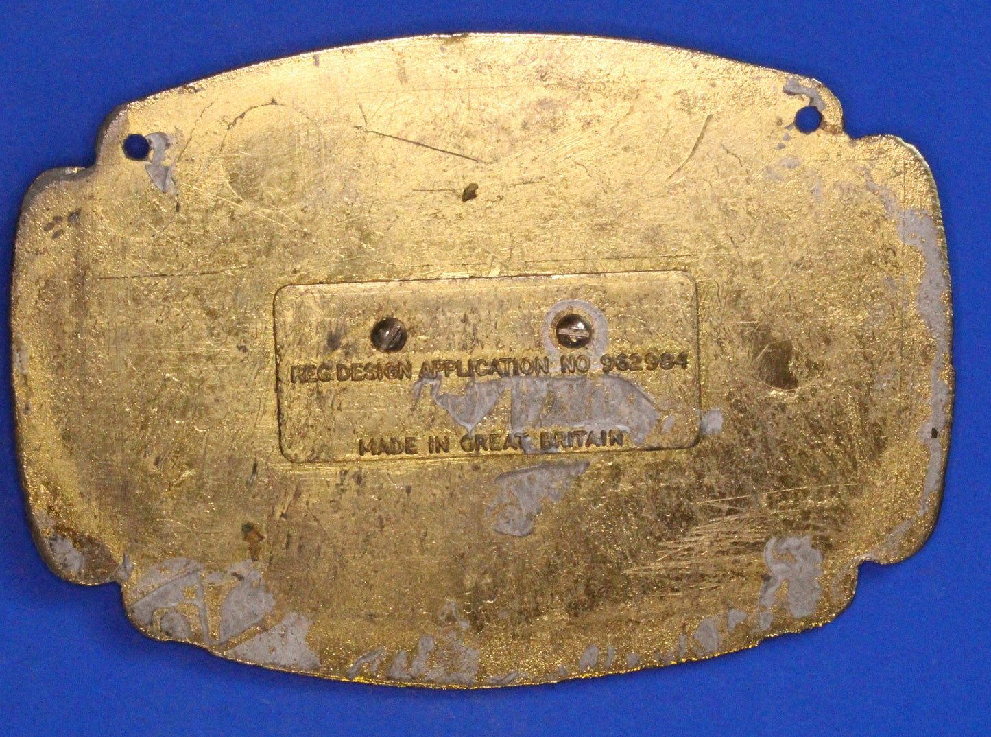 Vintage Crossed 6 guns brass plate, 4 1/2 x 3 inch  [R07/25 30577]