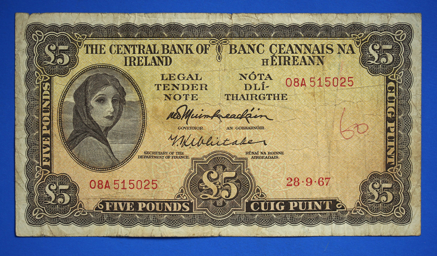 1967 Central Bank of Ireland, Five 5 Pound, Five 5 Punt Irish EIRE Lady Lavery banknote [R07/25 30597]