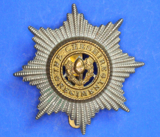 British Army Vintage World War 2 - WW2 Cheshire Regiment Cap Badge        [09/24 30378]