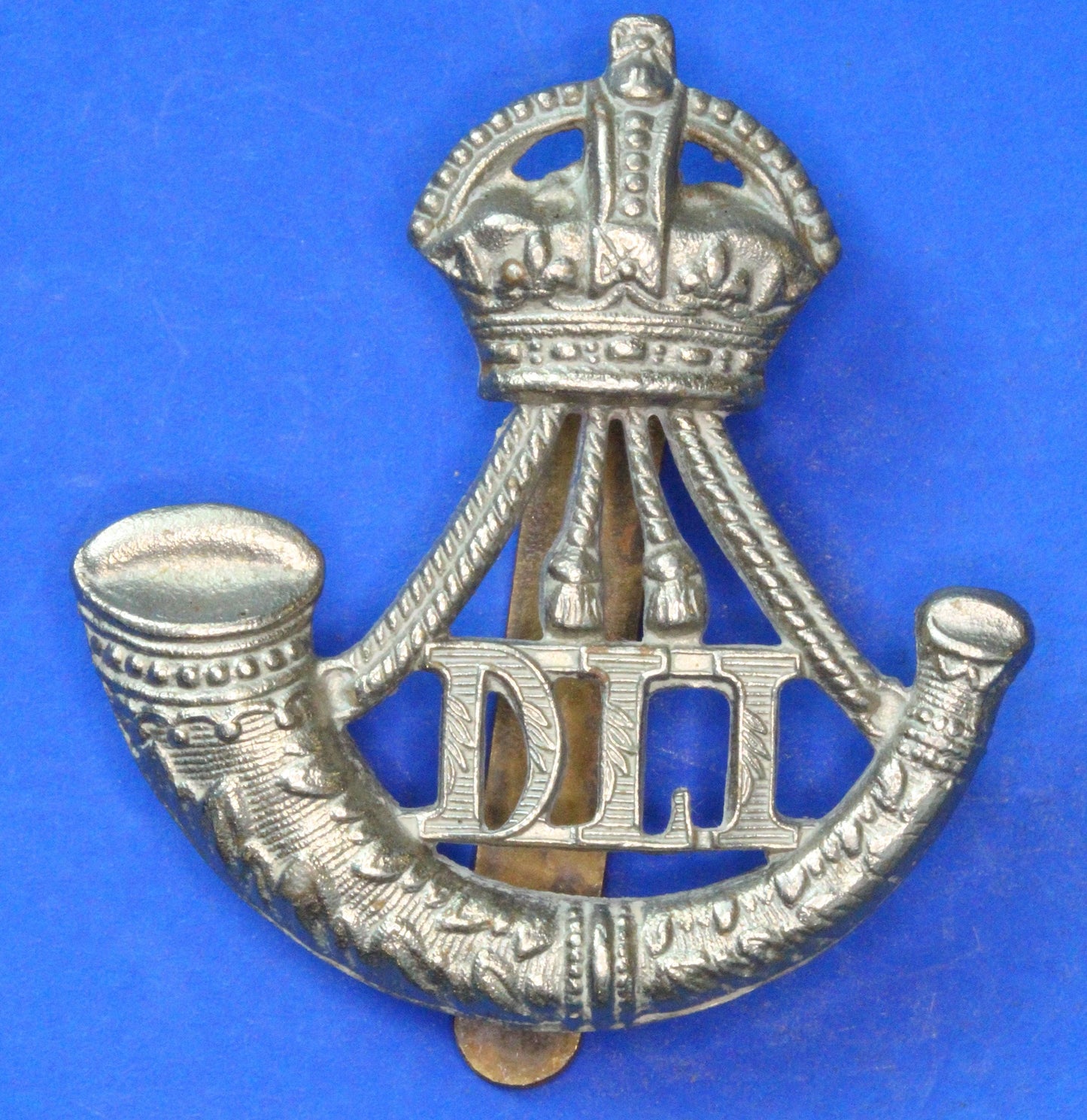 British Army Vintage World War 2 - WW2 Durham Light Infantry DLI Regiment Cap Badge        [R09/25 30362]