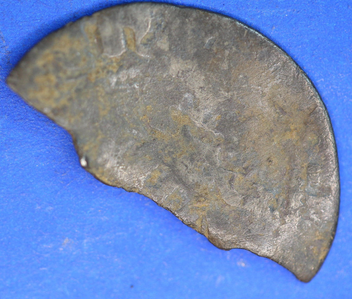 Medieval hammered short cross silver cut half penny, 0.52g   [R10/25 31030]