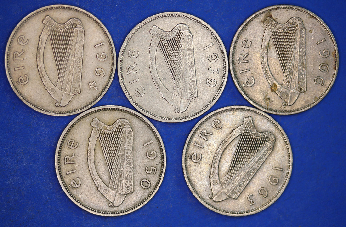 GENUINE 5 Irish Sixpences 6d Ireland EIRE Irish Wolfhound coins, various dates [11/24 31409]