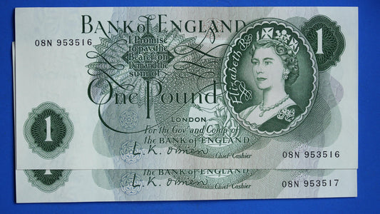 2x 1960 Bank of England One pound 1 pound, O'Brien "08N" Elizabeth II banknotes CONSECUTIVE   [12/24 31541]