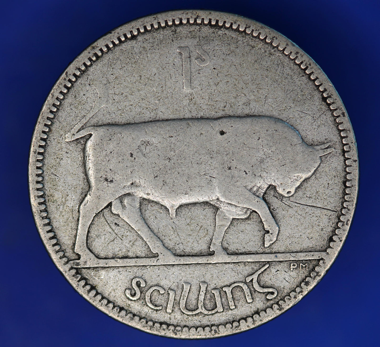 GENUINE 1935 Irish shilling Ireland EIRE coin, 75% silver, Bull Coin [12/24 31590]