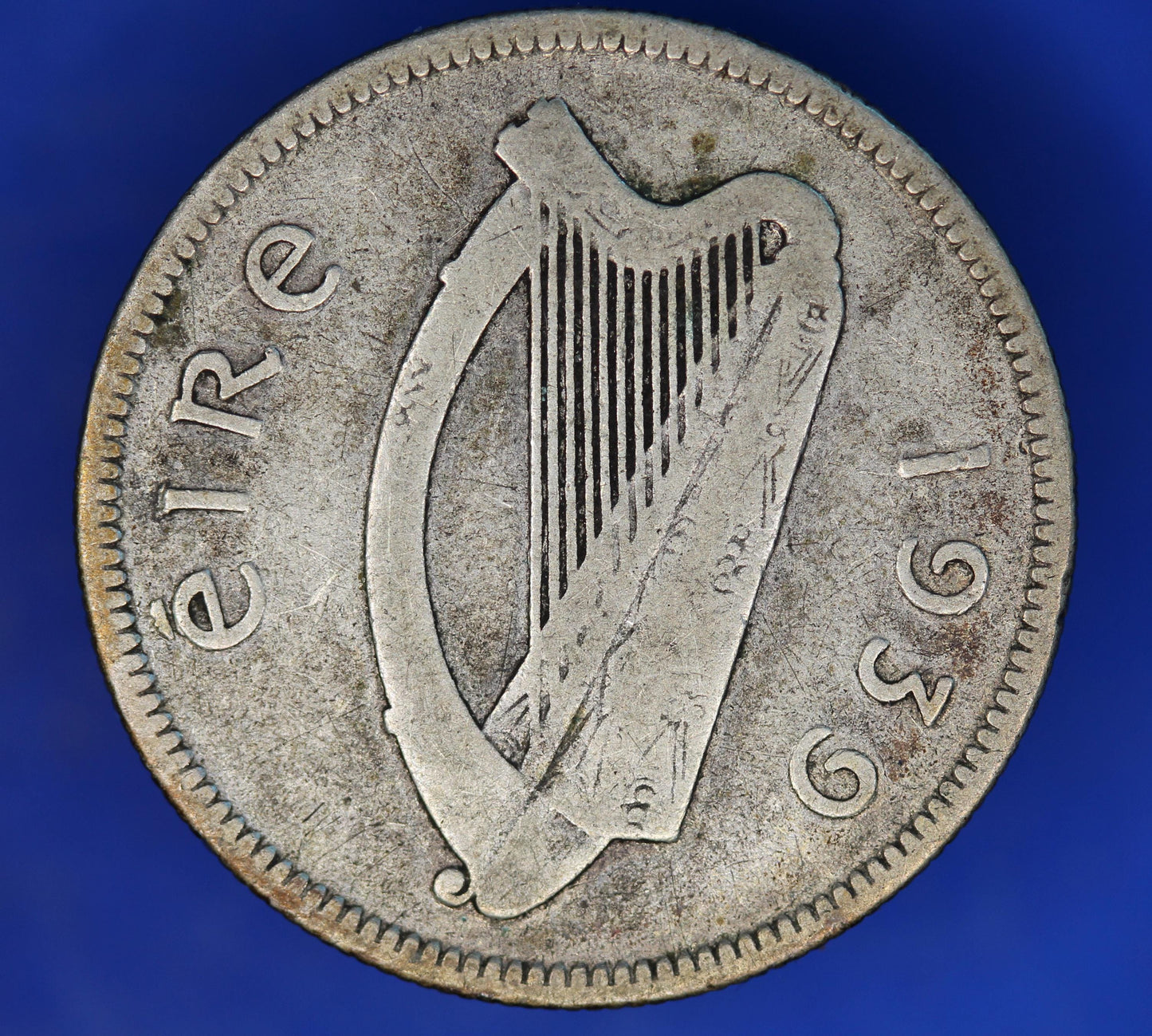 GENUINE 1939 Irish shilling Ireland EIRE coin, 75% silver, Bull Coin [12/24 31597]