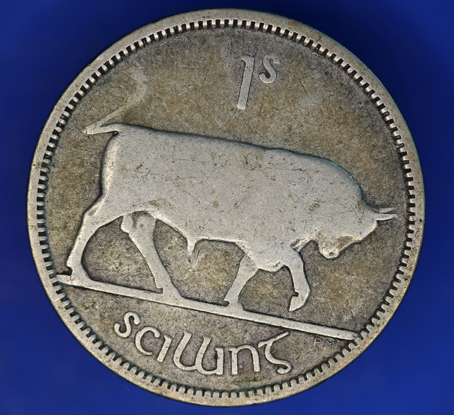 GENUINE 1939 Irish shilling Ireland EIRE coin, 75% silver, Bull Coin [12/24 31589]