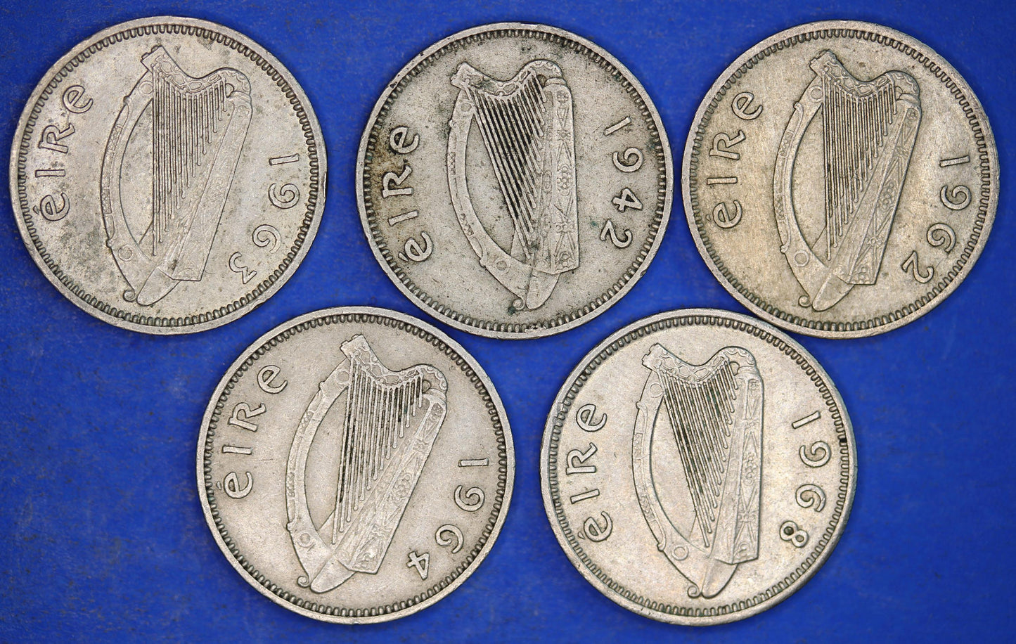 GENUINE 5 Irish Threepences 3d Ireland EIRE, Irish Hare coins, various dates [01/25 31730]