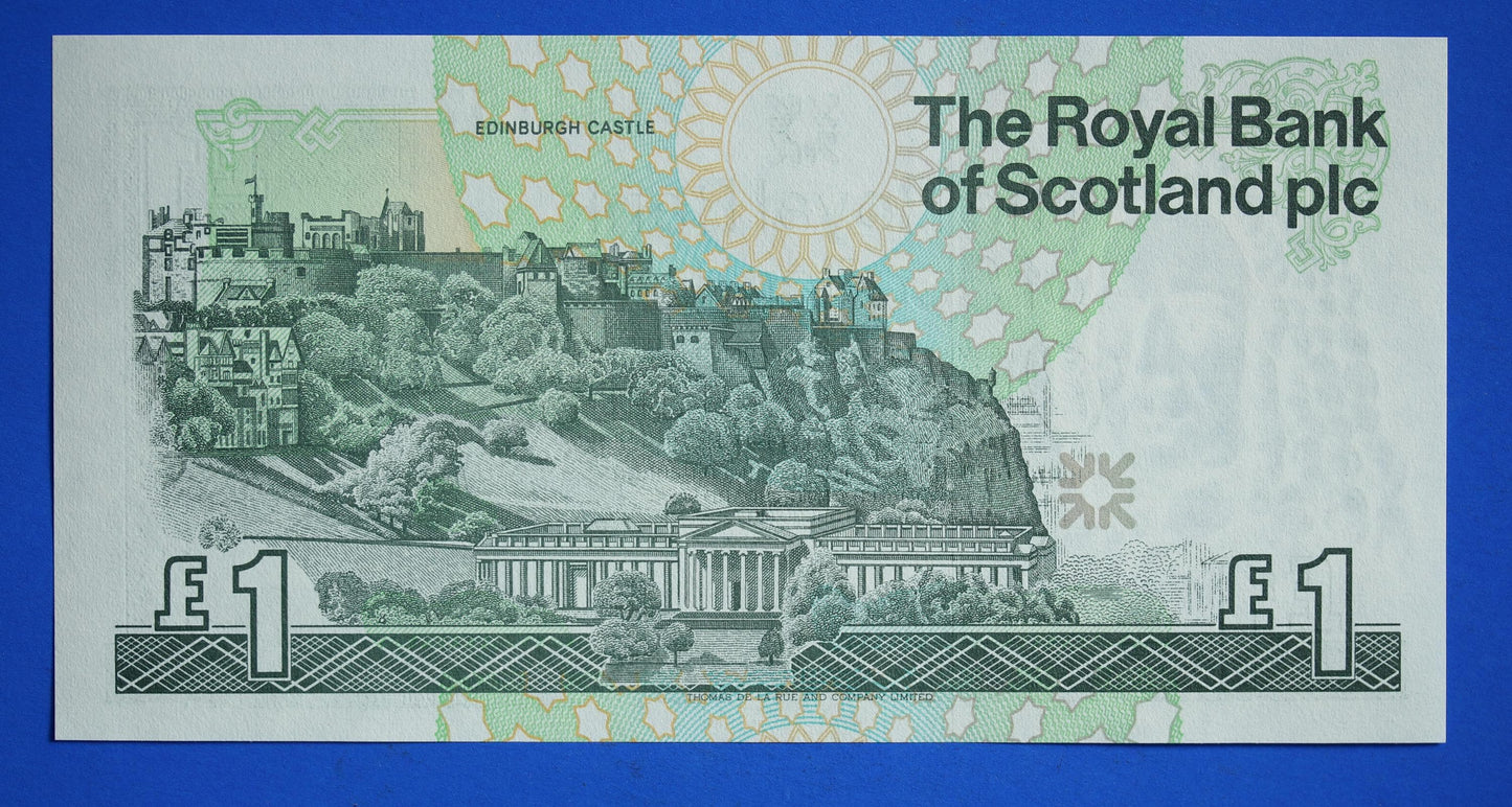 2 Royal Bank of Scotland plc One Pound Banknotes, Consecutive Numbers, Scottish Banknotes, Edinburgh Castle   [02/25 28103]
