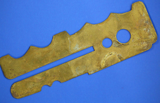 British Army Vintage 1967 Army Military Brass Button Cleaning Guard Stick  [02/25 31816]