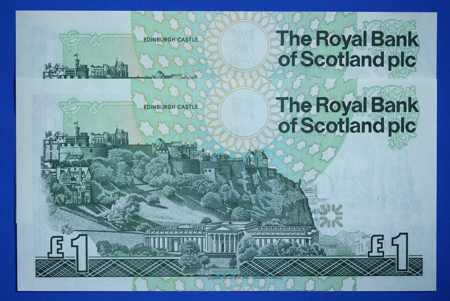 2 Royal Bank of Scotland plc One Pound Banknotes, Consecutive Numbers, Scottish Banknotes, Edinburgh Castle   [02/25 28099]