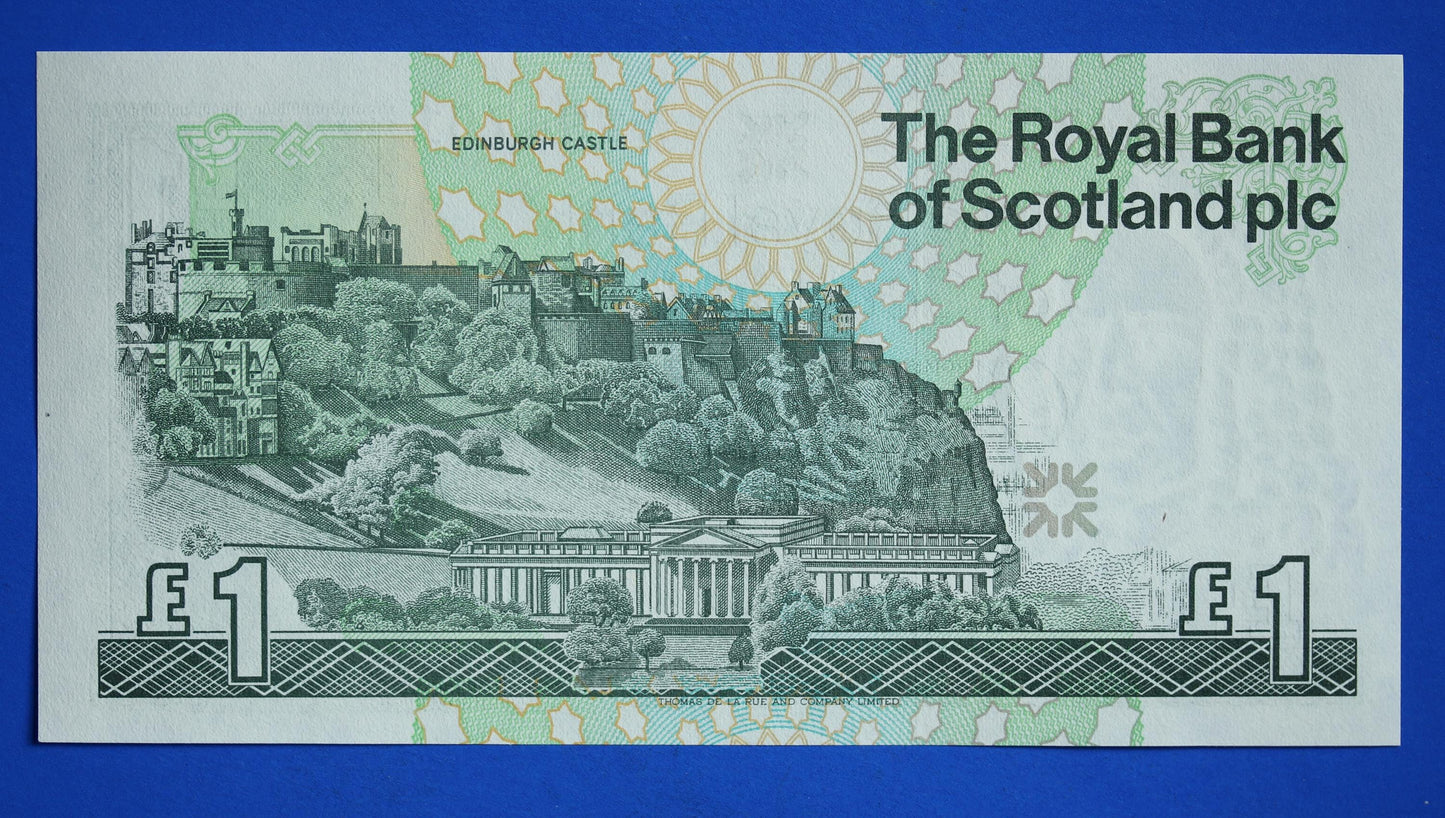 2 Royal Bank of Scotland plc One Pound Banknotes, Consecutive Numbers, Scottish Banknotes, Edinburgh Castle   [02/25 28100]