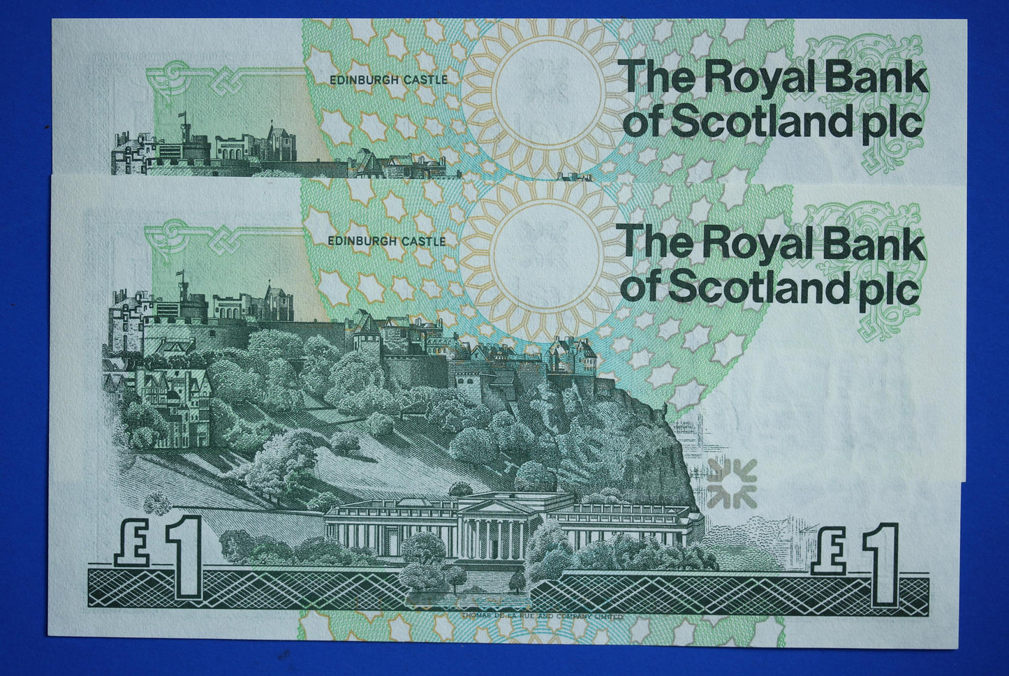 2 Royal Bank of Scotland plc One Pound Banknotes, Consecutive Numbers, Scottish Banknotes, Edinburgh Castle   [02/25 28102]