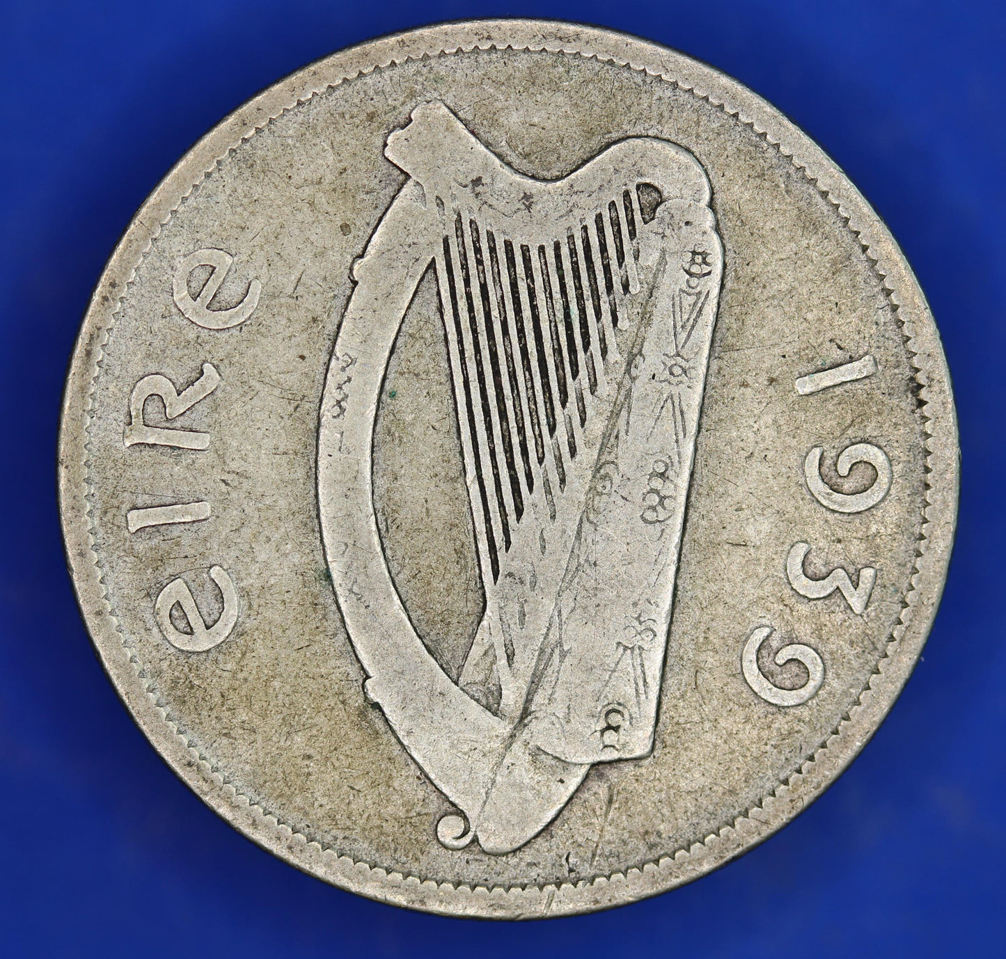 GENUINE 1939 Irish Half Crown 2/6 Ireland EIRE coin, 75% silver, Irish Hunter Horse [03/25 32301]