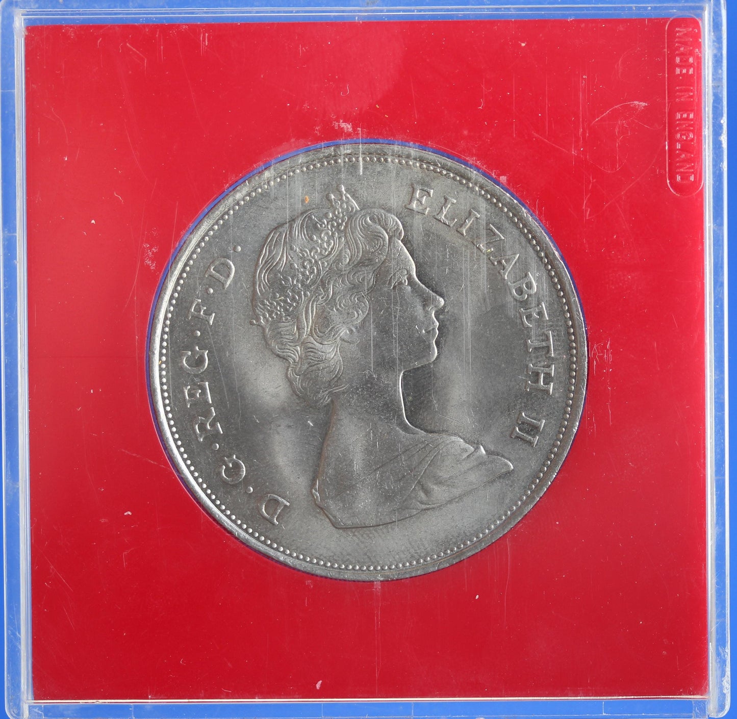 GENUINE 1981 Royal Wedding Crown (cased) Elizabeth II QEII nice coin [04/25 32079]