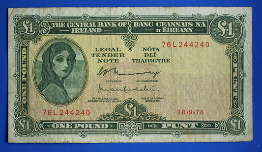 1976 Central Bank of Ireland, One Pound, One Punt Irish EIRE Lady Lavery banknote [R04/25 30008]
