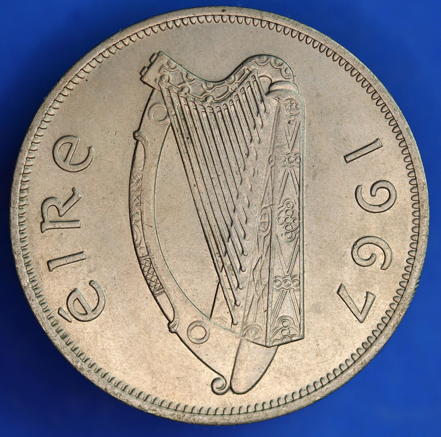 GENUINE 1967 Irish Half Crown 2/6 Ireland EIRE coin, Irish Hunter [03/25 32283]