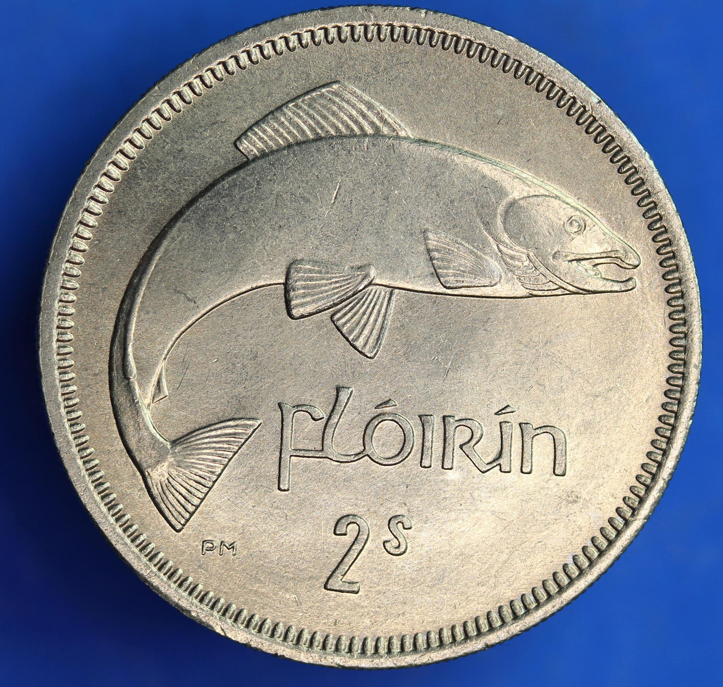 GENUINE 1968 Irish florin two shillings Ireland EIRE coin, Salmon Coin, high grade [04/25 32467]