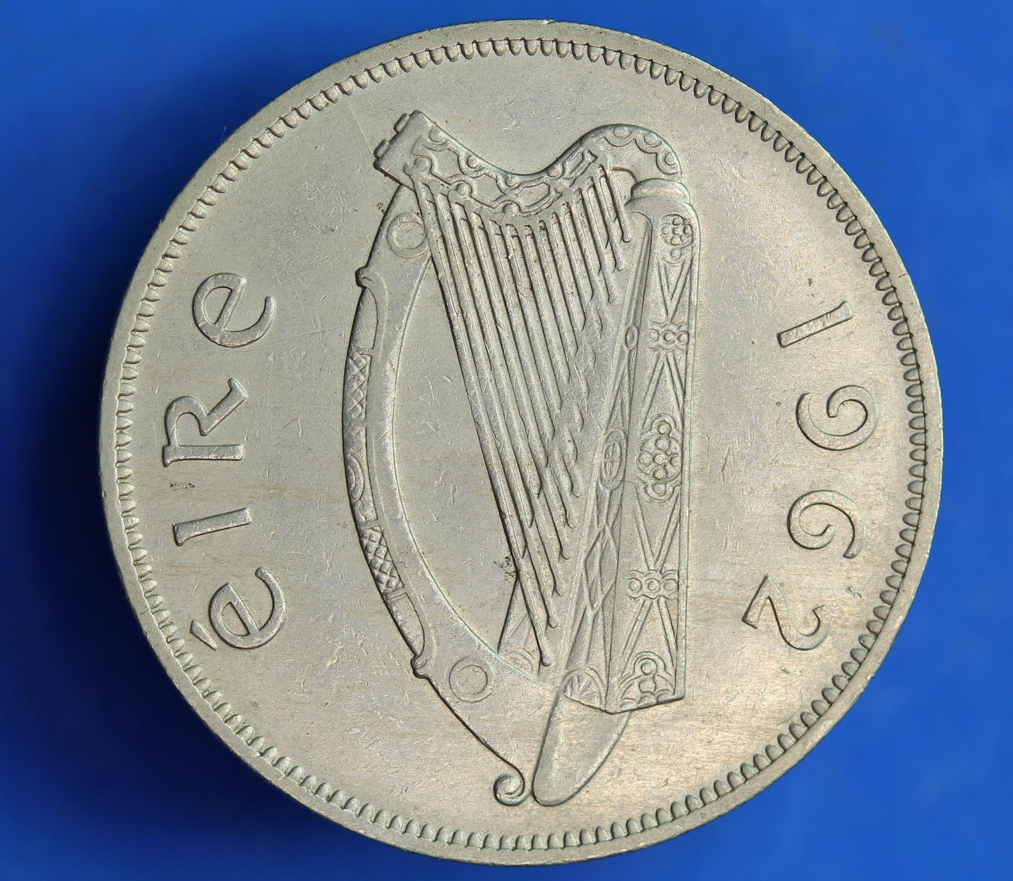 GENUINE 1962 Irish Half Crown 2/6 Ireland EIRE coin, Irish Hunter [04/25 32460]