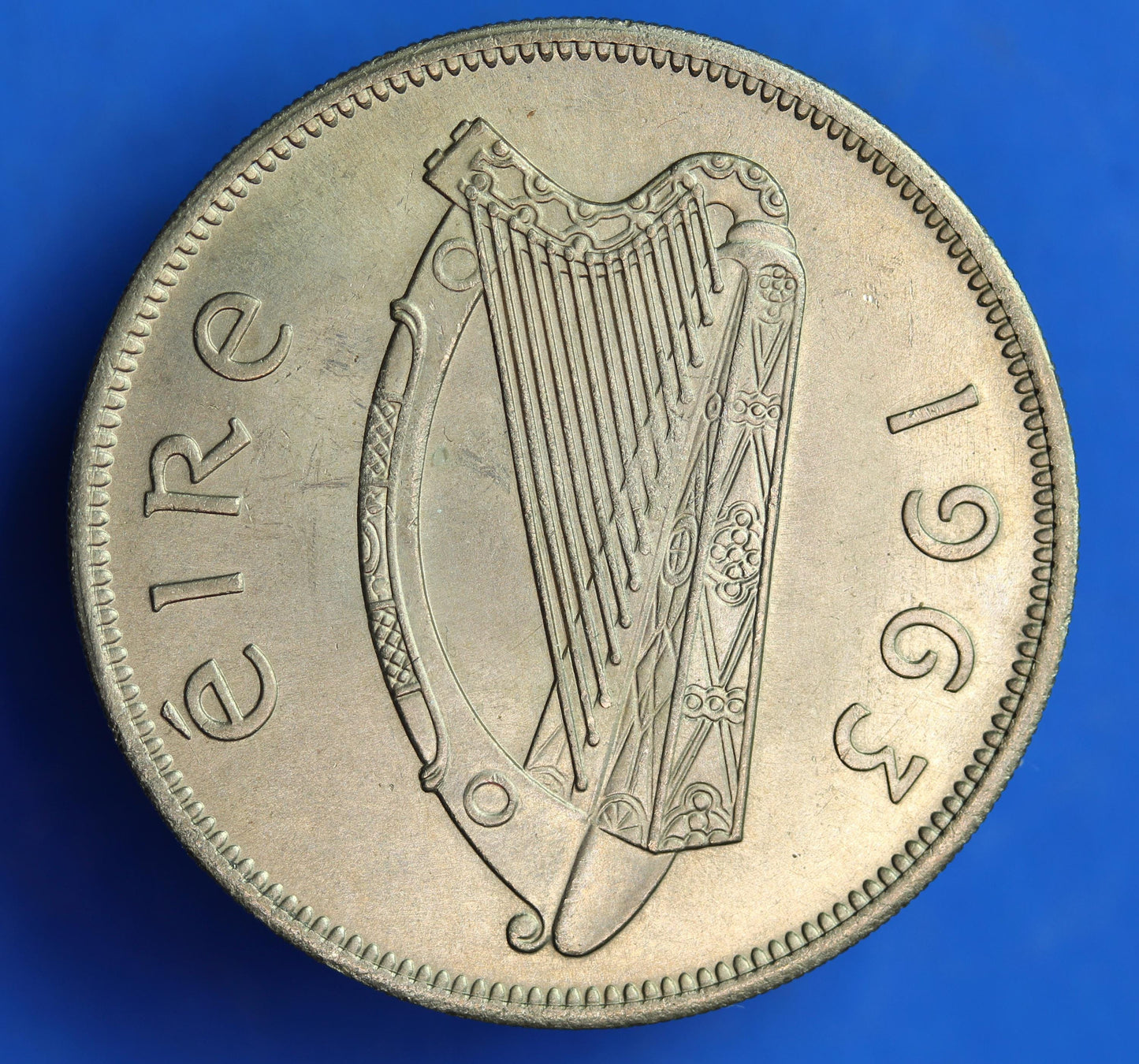 GENUINE 1963 Irish Half Crown 2/6 Ireland EIRE coin, Irish Hunter [04/25 32463]