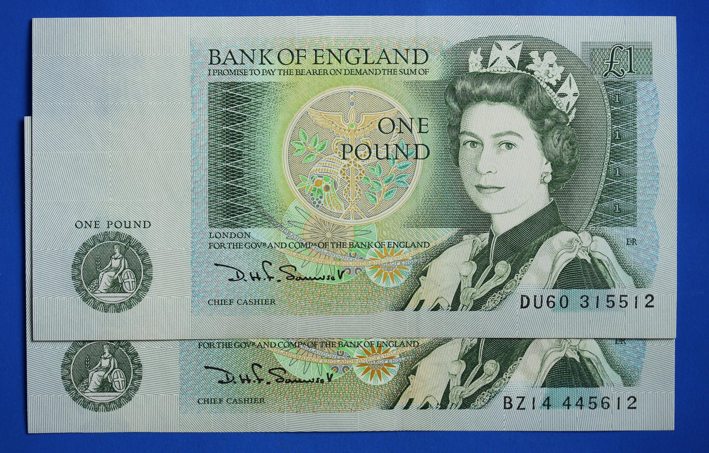 2x 1981 Bank of England One pound 1 pound Somerset Prefix "BZ13" "DU60" banknotes, Elizabeth II, [05/25 32516]