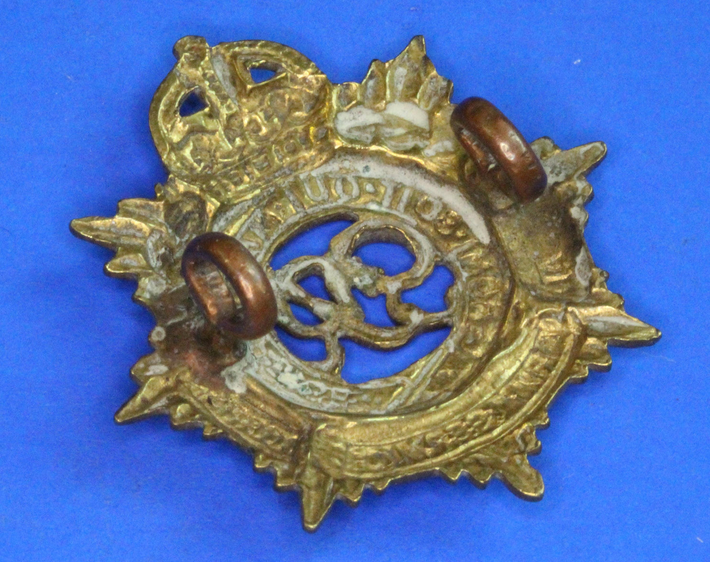 British Army Militaria - WW2 George VI Royal Army Service Corps Collar Badge     [06/25 32762]