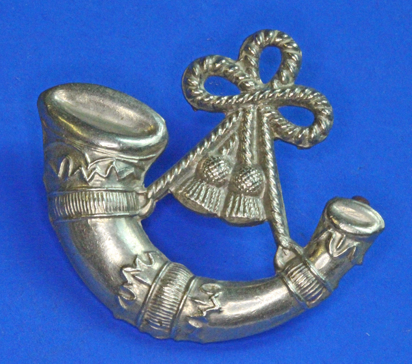 British Army Militaria - Oxfordshire & Buckinghamshire Light Infantry Collar Badge     [06/25 32765]