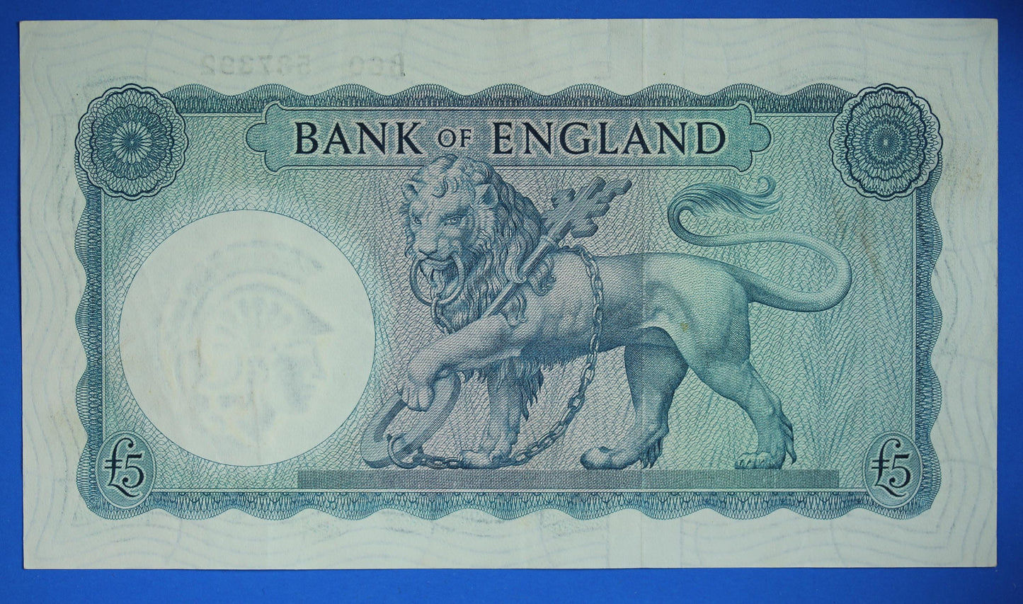 1957 Bank of England Five pound 5 pound, O'Brien "B60" banknote  [05/25 32811]