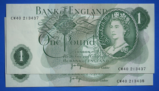 2x 1970 Bank of England One pound 1 pound JB Page Prefix "CW40" banknotes, Elizabeth II, CONSECUTIVE Numbers [06/25 32657]