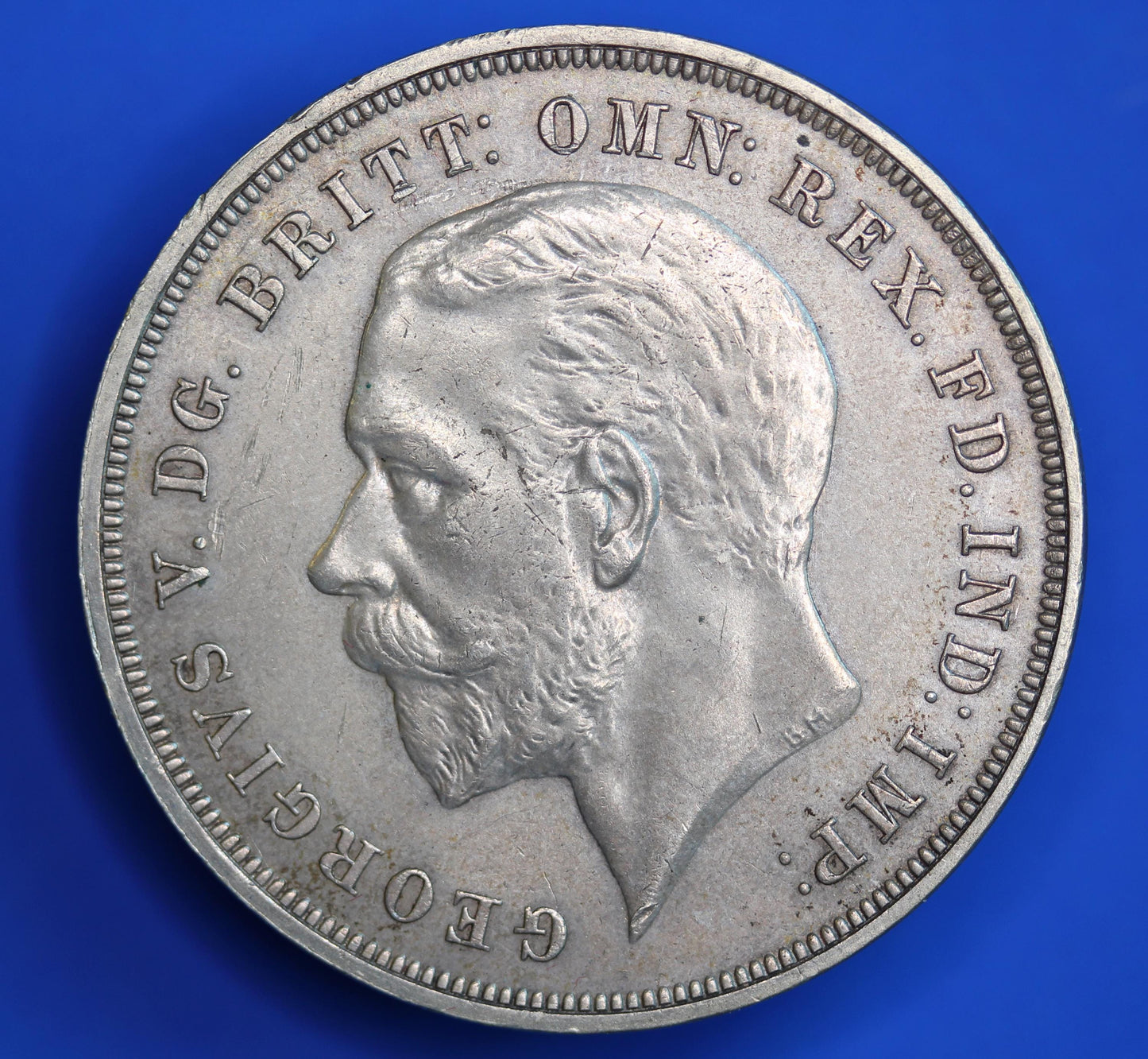 GENUINE British Coin -  1935 George V Crown, five shillings, Rocking Horse coin  [07/25 32917]