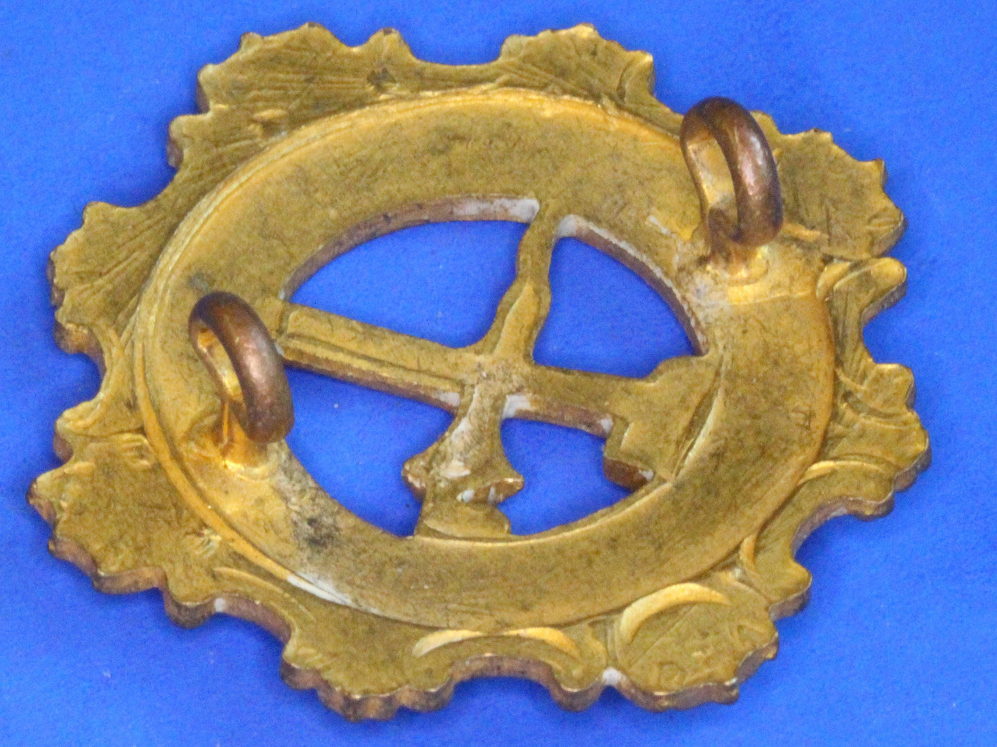 World Military Badges - Malaysian Federation Prison Service officer's cap badge [09/25 33162]