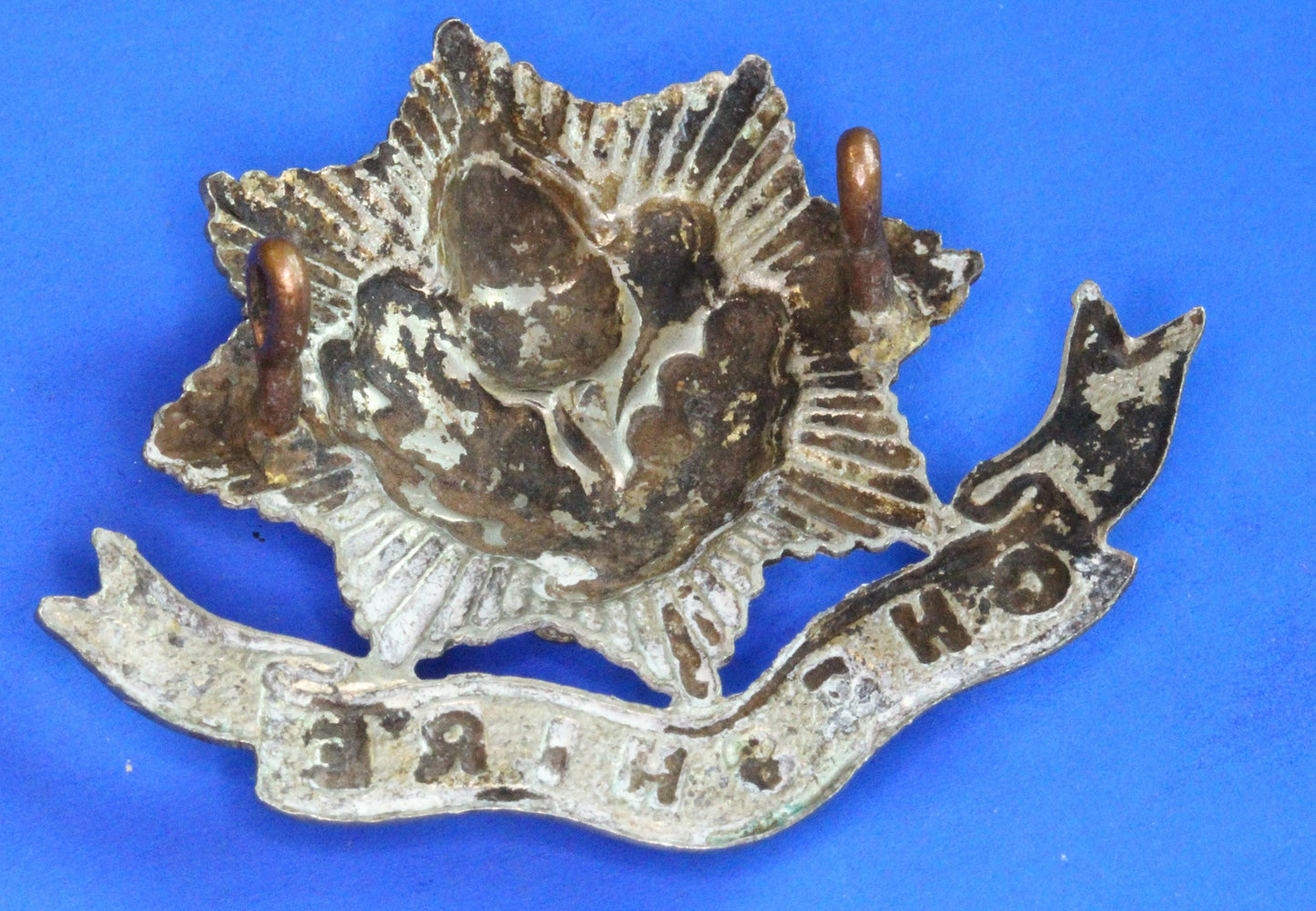 British Army Vintage World War 1 - WW1 Cheshire Regiment Cap Badge [09/25 33159]