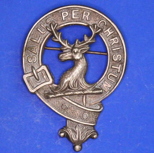 Vintage Scottish Clan Brooch /Bonnet Badge - SALUS PER CHRISTUM   [10/25 33352]