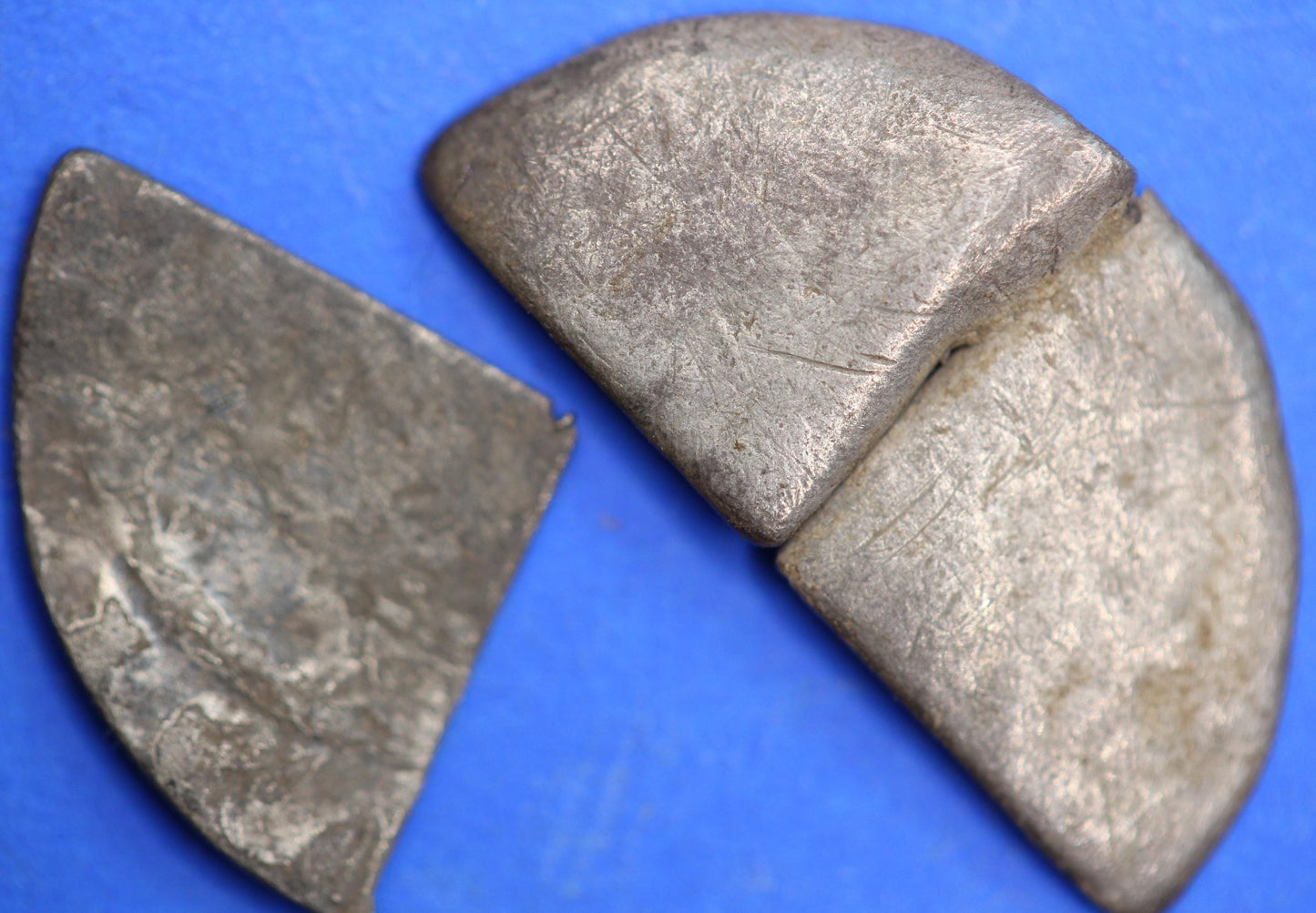 Medieval hammered short cross silver 1/4d & 1/2d, Total 0.69g      [10/25 33279]