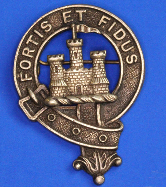 Vintage Scottish Clan Brooch /Bonnet Badge - MacLachlan  [10/25 33451]