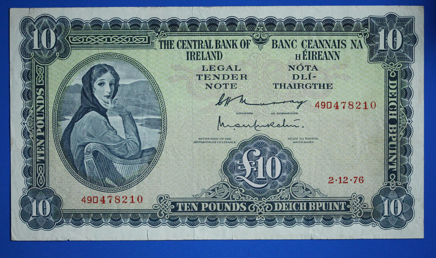 1976 Central Bank of Ireland, Ten Pound, Ten Punt Irish EIRE Lady Lavery banknote [10/25 33448]