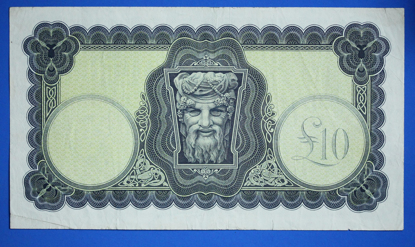 1976 Central Bank of Ireland, Ten Pound, Ten Punt Irish EIRE Lady Lavery banknote [10/25 33448]