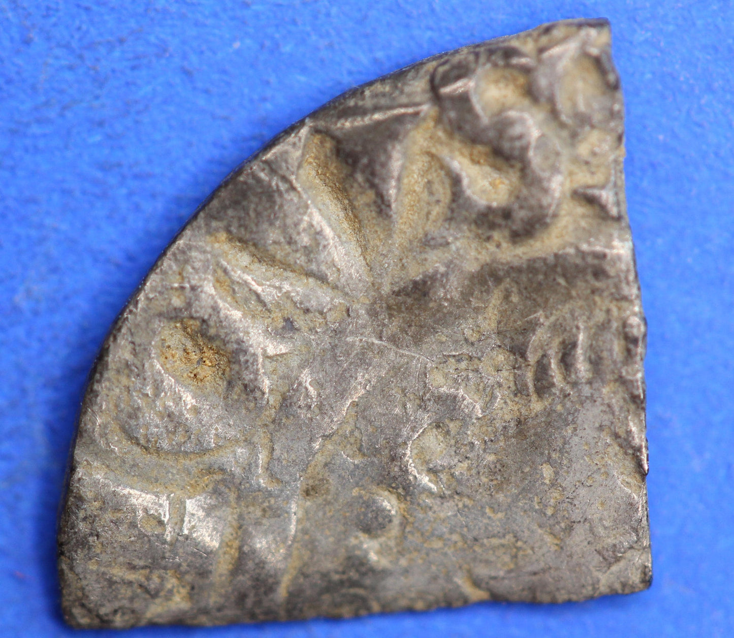 Medieval hammered short cross silver farthing, 1/4d, 0.29g    [10/25 33274]