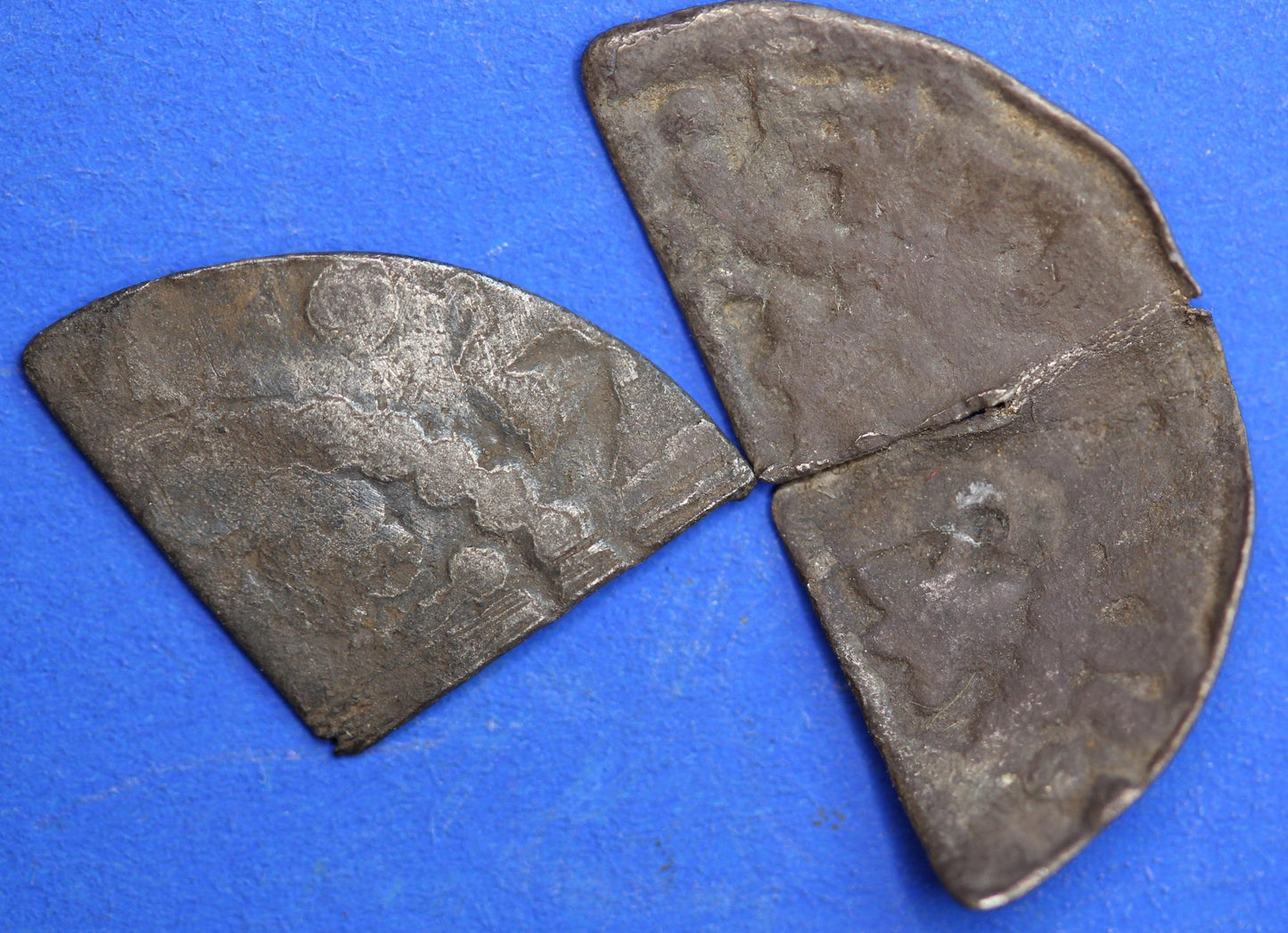 Medieval hammered short cross silver 1/4d & 1/2d, Total 0.69g      [10/25 33279]