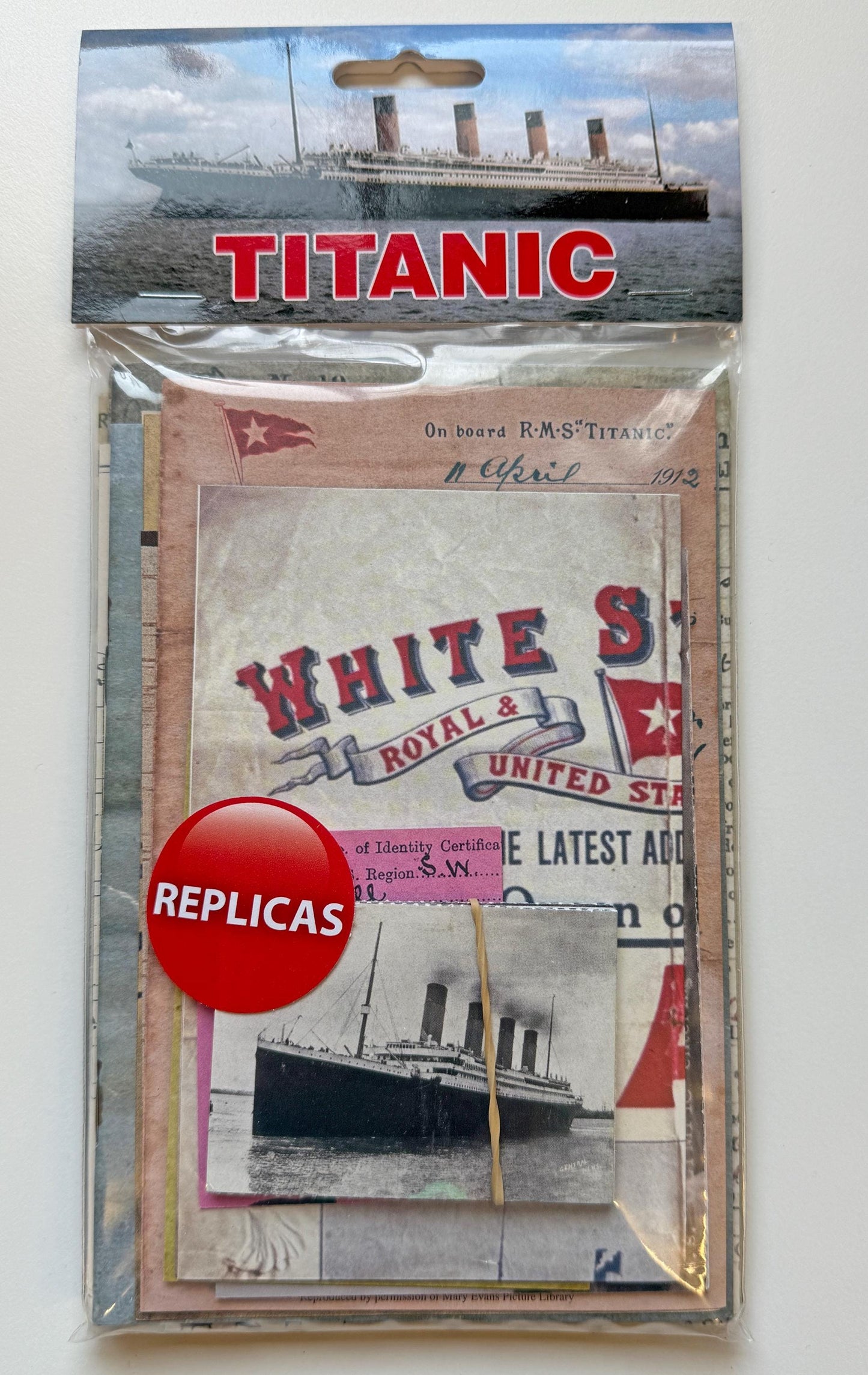 Reproduction Titanic memorabilia pack [TITPK1]